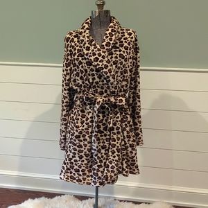 Soft leopard robe
